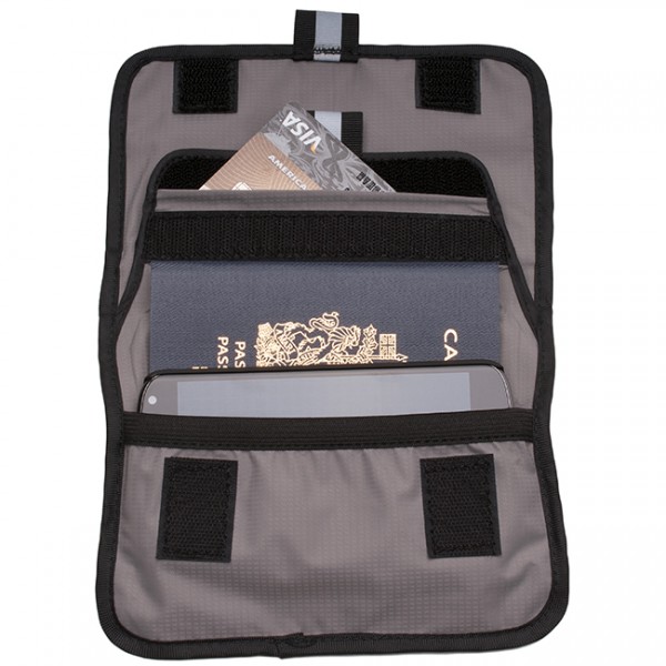 waterproof_travel_pouch